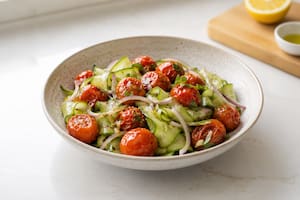 Ensalada con brotes de fenogreco