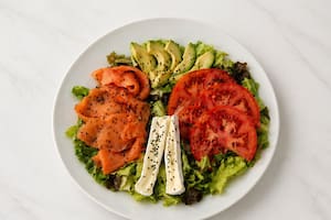Ensalada de salmón y palta
