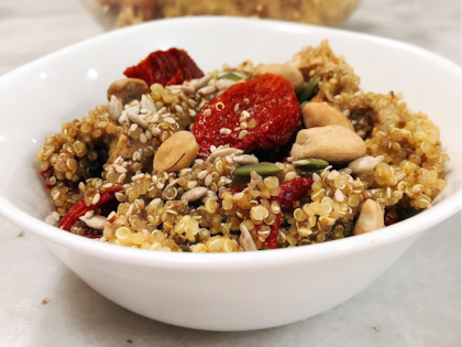 Ensalada mediterránea de quinoa