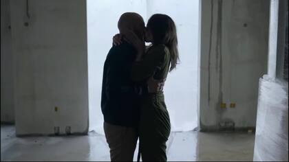 Entiende que el amor es monstruoso