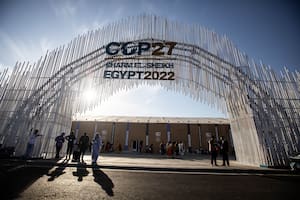 En medio de otras crisis globales, la COP27 busca llevar el foco al cambio climático