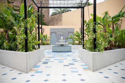 "Entras y es como un túnel, por el que avanzas y te encuentras con esta joya mosaica"