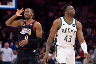 Entre abucheos a Doc Rivers, los 76ers afinan el play-in con un triunfo ante Milwaukee