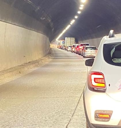 Entre ayer y hoy hubo que esperar casi siete horas para cumplir con los trámites fronterizos para cruzar a Chile por Mendoza