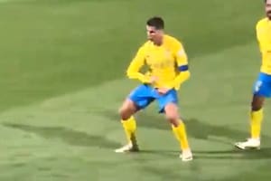 Citarán a Cristiano Ronaldo por los gestos obscenos hacia los hinchas que cantaron por Messi
