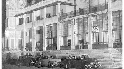 Entre el comienzo de la Primera Guerra Mundial y fines de la Segunda, el Eden Hotel vivió sus tiempos de esplendor