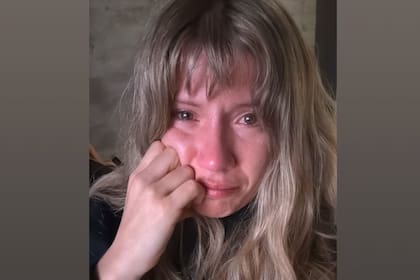 Entre lágrimas Laurita Fernandez contó por qué suspendio las funciones