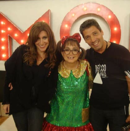 Entre las estrellas internacionales que atendieron, se encuentra María Antonieta de las Nieves, conocida como "La Chilindrina"