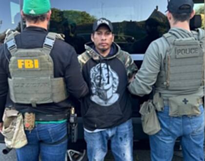 Entre los infractores extranjeros detenidos durante la Operación Patriota, 277 habían recibido previamente una orden de expulsión de Estados Unidos