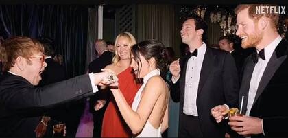 Entre los invitados se encontraba Elton John