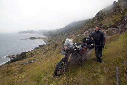 Entre los mejores viajes de Von Wartenberg se inscriben el de Alaska a Tierra del Fuego solo durante 55 días