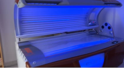 Entre los servicios extra que ofrece el hotel se cuenta un tanque para relajación y otros aparatos de última generación