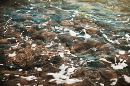 Entre los sueños más comunes con agua, aparecen cascadas e inundaciones