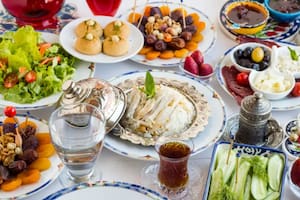 Entre más alimentos naturales incluyamos en nuestra dieta, mejor será nuestra digestión, dice la doctora Suárez