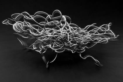 Entre más larga y flexible la cuerda, más probable es que se formen nudos