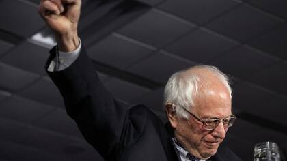 Entre Sanders y Clinton hubo 4 votos de diferencia