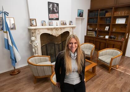 "Entre vuelo y vuelo deberá haber una diferencia de 2 horas para que todas las personas puedan testearse al llegar a la Argentina"