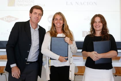Gastón Roitberg, Lucrecia Lacroze y Karina Galperín
