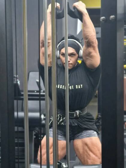 Entrena entre cuatro y seis veces por semana con rutinas de alta exigencia (Foto: Instagram @nataliya.amazonka)