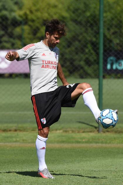 Ponzio podría regresar a la titularidad en lugar del expulsado Enzo Pérez