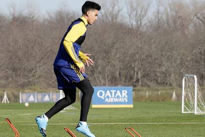 Pol Fernández, una pieza vital en el mediocampo de Boca
