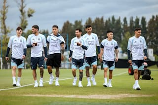 La formación que venció a la Sub 20, mates con Tapia y descanso hasta el lunes: el día después de Mauritania