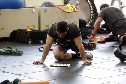 Entrenamiento de los All Blacks en el CENARD