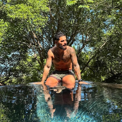Entrenamiento funcional, yoga y una dieta balanceada: las claves del bienestar del artista (Foto: Instagram @maluma)