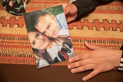 Entrevista a Carolina Zambrano, la viuda de Juan Pablo Roldán, el policía federal asesinado por una persona con problemas psiquiátricos en la esquina del Malba.