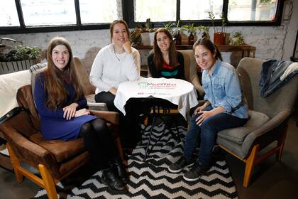 Nicole Aberg Cobo, Nadia Maggi, Agustina Menendez Behety y Milagros Bordieu