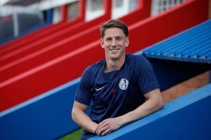 Entrevista al jugador de futbol Andres Vombergar. Delantero del club San Lorenzo