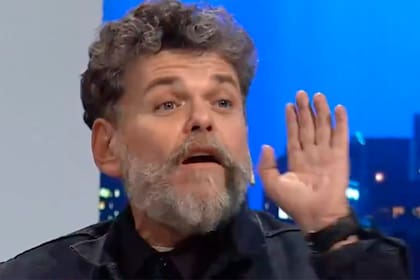 Entrevistado por Alejandro Fantino, el actor criticó al Senado, opinó sobre las causas de corrupción y se despidió con una desopilante teatralización