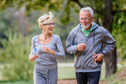 Envejecimiento: los dos puntos de inflexión se dan alrededor de los 44 y de los 60 años