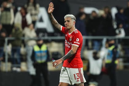 Enzo Fernández fue vendido del Benfica al Chelsea por 120 millones de euros