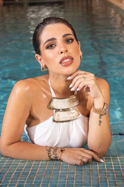 “Enzo me ofreció quedarme en la misma casa donde vivíamos en Londres, pero le dije que me volvía a la Argentina. Yo lo di todo en esa relación y no me arrepiento de nada”, sostiene la modelo sobre su separación del futbolista.