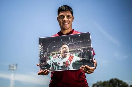 Enzo Pérez destacó a Sabella, Jorge Jesús y Gallardo como los DTs que más lo marcaron