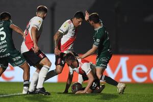 River no afloja y encima recupera piezas a tiempo para el superclásico