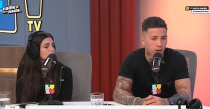 Enzo visitó el programa junto a su esposa Valentina Cervantes (Foto: Luzu TV)