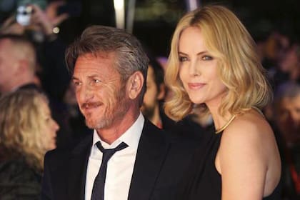 Sean Penn y Charlize Theron