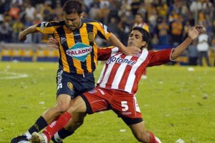 Equi González, en su regreso a Rosario Central: es un "canalla" reconocido que pide otro técnico para el club que lo vio nacer