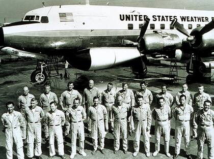 Equipo del proyecto Stormfury 1966. Fuente: NOAA