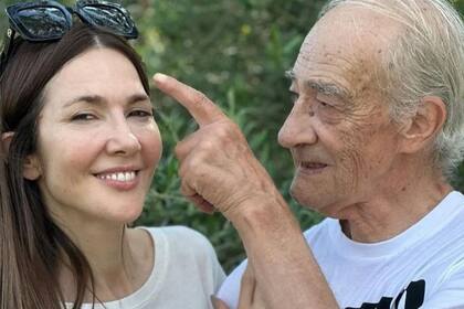 "Era un Quijote que conquistó sus molinos", dice Cristina Pérez de su padre, a quién le dedicó el libro