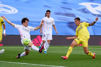 Yeremy, de Villarreal, en acción ante Real Madrid