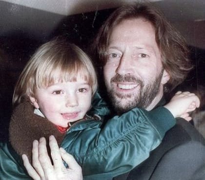 Eric Clapton junto a Conor, nacido el 21 de agosto de 1986