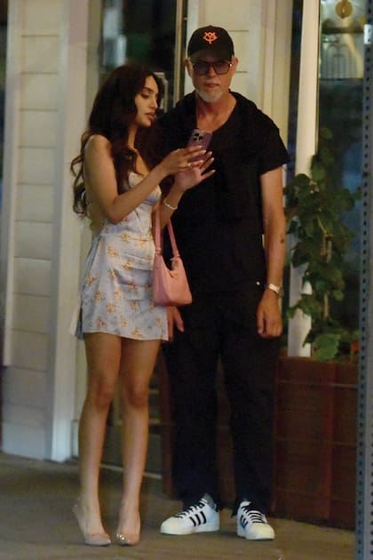 Eric Dane junto a Priya Jain luego de una cita en Los Angeles