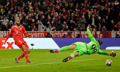 Eric Maxim Choupo-Moting marca el primer gol de Bayern y no llega Gianluigi Donnarumma,