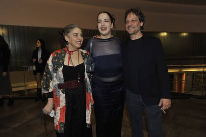 Érica Rivas y Rodrigo de la Serna acompañaron a su hija Miranda en la presentación de la ópera prima de Morena Fernández Quinteros