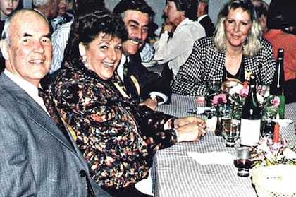 Erich o Erico Priebke era un vecino eminente de Bariloche, donde llegó a presidir la Asociación Cultural Germano Argentina, de la que depende el Instituto Primo Capraro