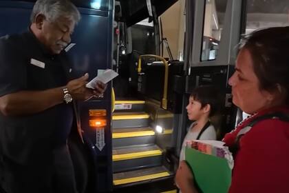 Ericka y Gael fueron liberados en un refugio en Laredo y, desde allí, tomaron un autobús para regresar a casa