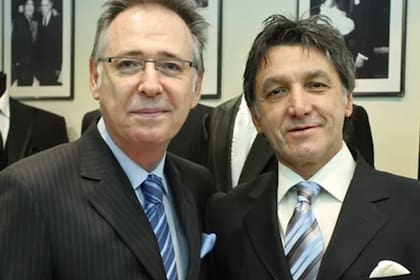 Ernesto Larrese, en la foto junto a su marido Alejandro Vanelli, recordó con emoción a Déborah Warren